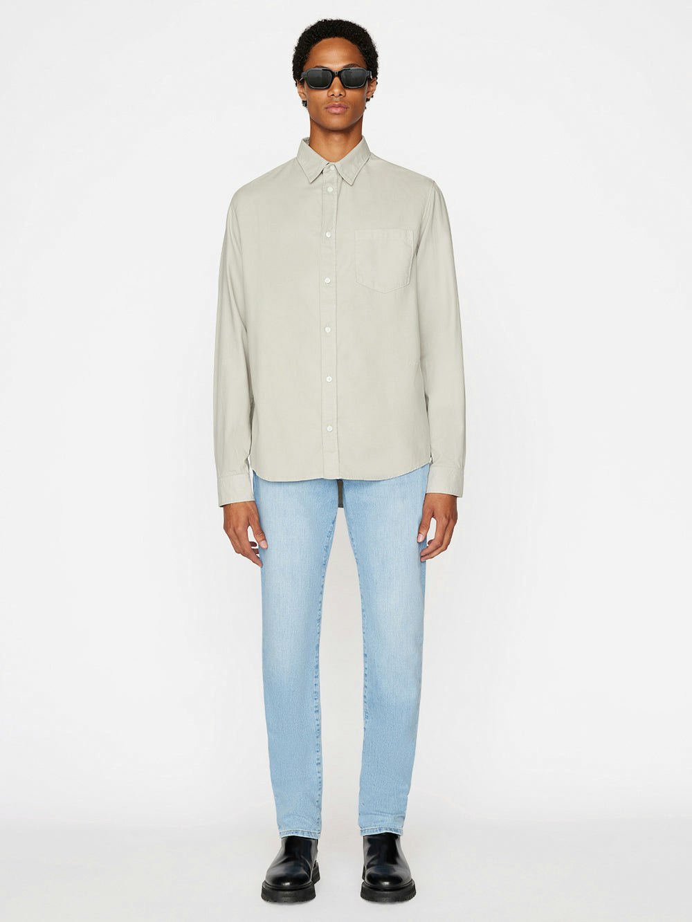 jeans full body view alt:hover